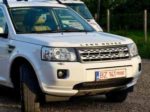 Land Rover Freelander Automată 191 HP Diesel — miniatura 4