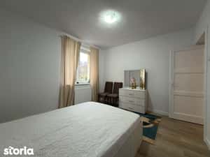 2 camere Romniceanu,Liber aproape de metrou,proaspat renovat,centrala — miniatura 6
