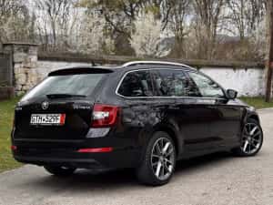 Skoda  Octavia  Laurin&Klement / Matrix -Led — miniatura 4