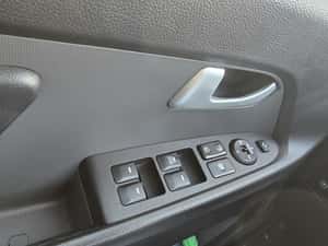 Kia Sportage 2,0 CRDI AWD Automat. Spirit 2013 Diesel 4x4 — miniatura 2