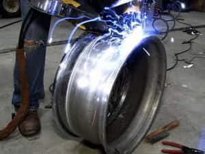 Sudura și îndreptat jante zona Bucurestii — miniatura 4