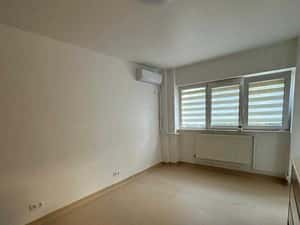 Apartament 3 camere — miniatura 1