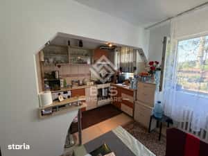Apartament de vanzare 3 camere - zona Decebal — miniatura 6