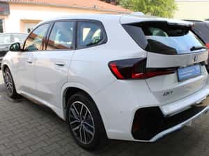 BMW iX1 SUV second-hand 22.400 km, 39.525 EUR — miniatura 3