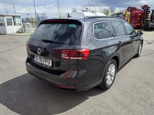Volkswagen Passat Comfortline Automată 150 HP Diesel — miniatura 3