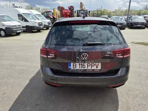 Volkswagen Passat Comfortline Automată 150 HP Diesel — miniatura 4
