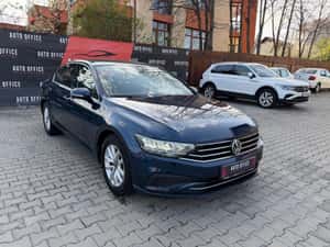 VOLKSWAGEN PASSAT 2.0 TDI DSG TRENDLINE 150 CP 2020 — miniatura 5