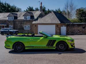 Ford Mustang EcoBoost 2.3 — miniatura 3
