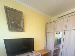 3 cam d 67 mp bdul stefan cel mare mob si utilat complet 500 euro — miniatura 5