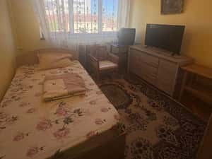 3 cam d 67 mp bdul stefan cel mare mob si utilat complet 500 euro — miniatura 6