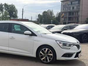 Renault Megane Automată 120 HP Diesel — miniatura 3