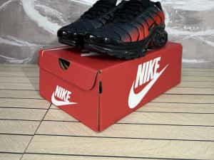Nike Air Max Plus TN Red Black — miniatura 3