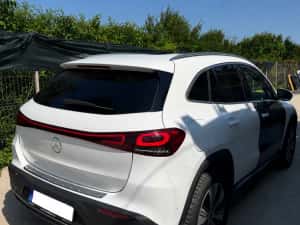 Mercedes EQA 250 2023 FULL ELECTRIC usor avariat / avariate / lovit / lovite — miniatura 4
