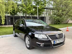 Volkswagen Passat 2.0 TDI Automata An Fab 2010 Euro 5 Modell Full — miniatura 1