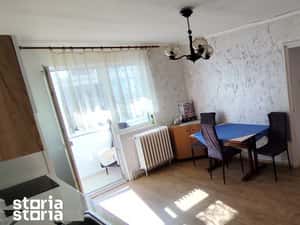 Apartament 2 camere transformat în 3 camere zona centrală