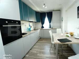 Apartament 4 camere deco, 2 bai, 82 mp, lift nou, parcare primarie zon