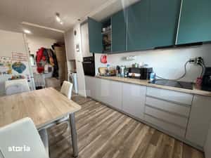 Apartament 4 camere deco, 2 bai, 82 mp, lift nou, parcare primarie zon — miniatura 3