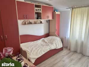Inchiriez apartament  3 camere Mobilat Stefan Cel Mare — miniatura 6
