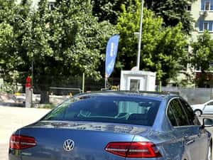 Vând Volkswagen Passat B8, an fabricație 2018, echipare Highline — miniatura 4