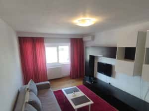 Apartament 3 camere decomandat