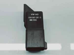 Releu Volkswagen Golf 6 (5K1) [Fabr 2009-2013] 038907281D