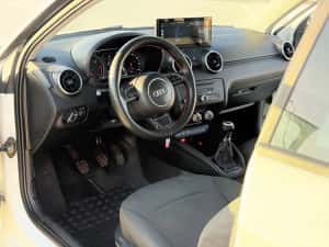 Audi A1 1.6 TDI 2011 | Bi-Xenon | CarPlay/Android Auto | Scaune Încalzite | Ambreiaj Schimbat — miniatura 6