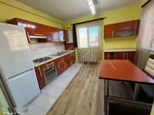 Apartament 2 camere, spatios 70mp, zona Stejarului — miniatura 3