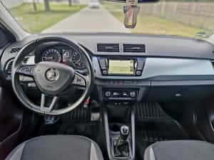 Skoda fabia 2018 euro 6 — miniatura 3