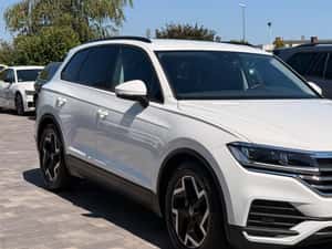 Volkswagen Touareg 3.0 TDI 4MOTION Automată 231 HP Diesel