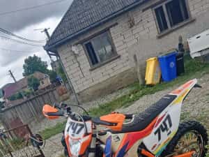 Ktm 250 2017 72 ore de nou — miniatura 1