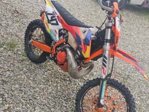 Ktm 250 2017 72 ore de nou — miniatura 3
