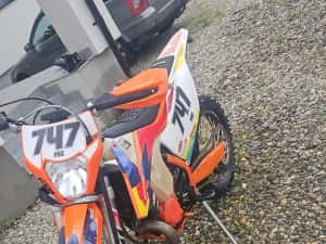 Ktm 250 2017 72 ore de nou — miniatura 8