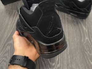 Adidasi Jordan 4 Black-cat - Noi cu verificare — miniatura 3