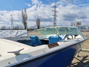 Vând Barca cu motor și peridoc — miniatura 3