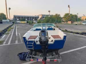 Vând Barca cu motor și peridoc — miniatura 7