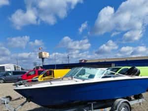 Vând Barca cu motor și peridoc — miniatura 9