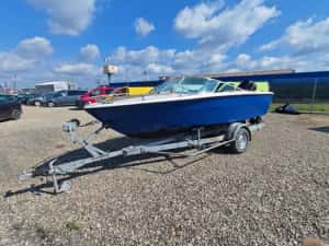 Vând Barca cu motor și peridoc — miniatura 10