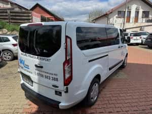 Ford Transit Custom L2H1 2 Diesel 23.000 km 8+1 locuri