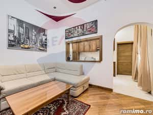 Apartament cu 2 camere de închiriat, str. Unirii, zonă Ultracentrală