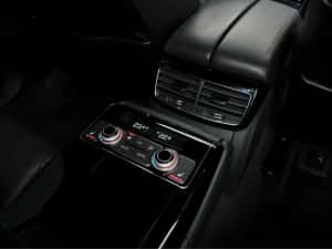 AUDI A8 4.2D 385CP MOD 2016 inscris ro 05/2026 — miniatura 7