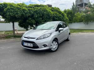 Ford Fiesta 1.4 TDCI Euro 5 2012 — miniatura 9