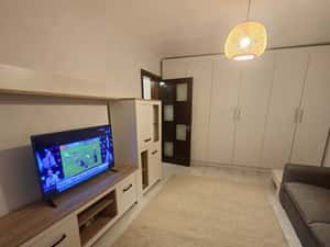 Apartament 3 camere, Rovine — miniatura 4