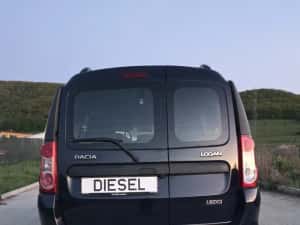 Dacia Logan mcv Laureate an 2011 euro 5 1.5 diesel model export — miniatura 5