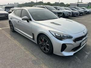 Kia Stinger 2018, 2.0T, 255 CP, Vehicul Second-hand — miniatura 2