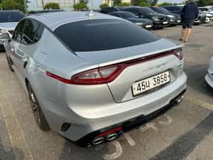 Kia Stinger 2018, 2.0T, 255 CP, Vehicul Second-hand — miniatura 3