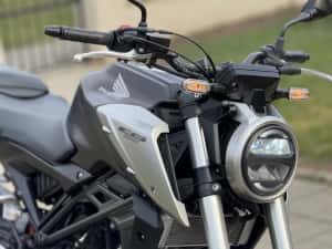 Honda CB125R 2018 ABS ~IMPECABIL~ A1-16Ani (nu cbr yamaha mt yzf ktm) — miniatura 6