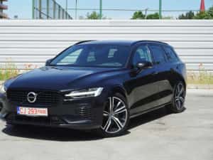 Volvo V60 Plug in Hybrid R-DESIGN 4x4 LED*Navi RATE/GARANTIE