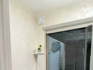 Apartament cu gradina proprie – zona Vivo (Razoare) — miniatura 4