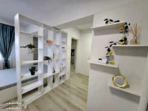 Apartament cu o camera, decomandat, Conest, etaj 5, 41mp, 400 euro — miniatura 2