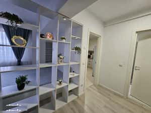 Apartament cu o camera, decomandat, Conest, etaj 5, 41mp, 400 euro — miniatura 3